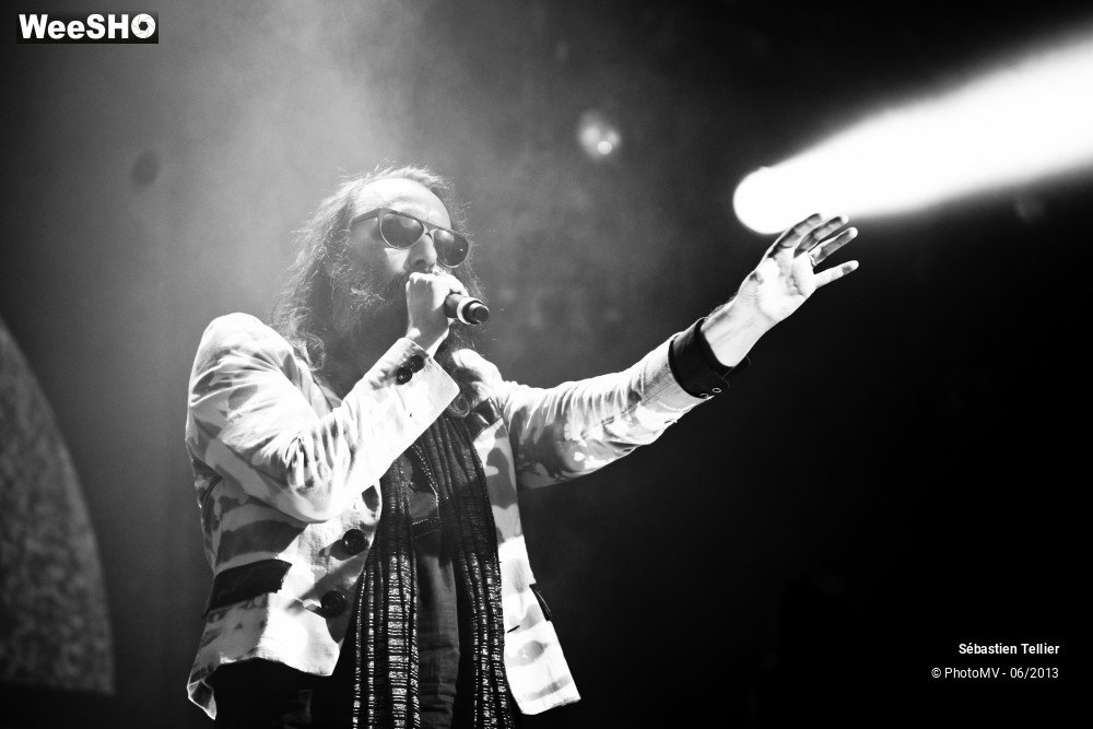 1/45 photos du spectacle Sébastien Tellier