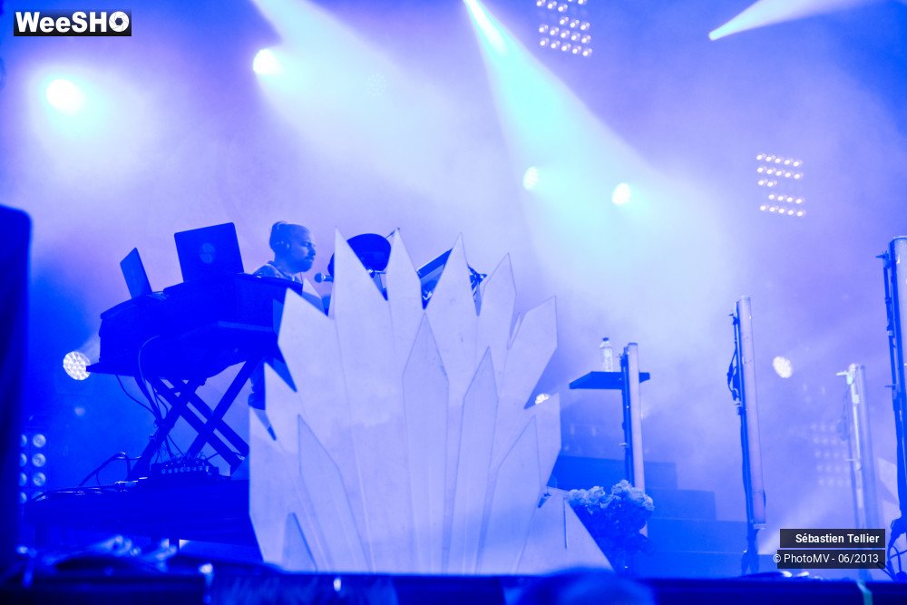8/45 photos du spectacle Sébastien Tellier
