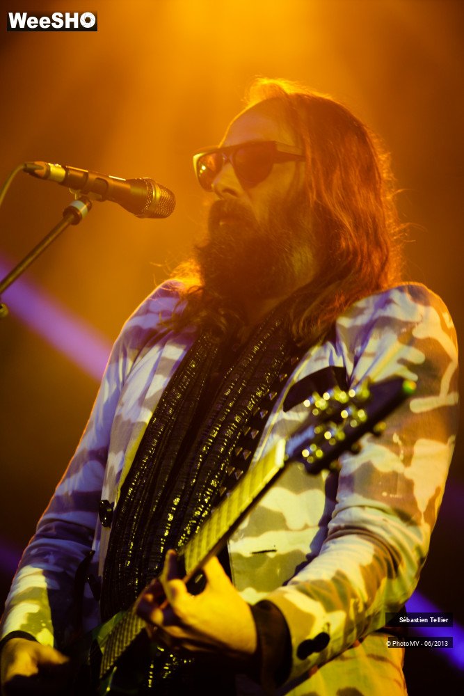 34/45 photos du spectacle Sébastien Tellier