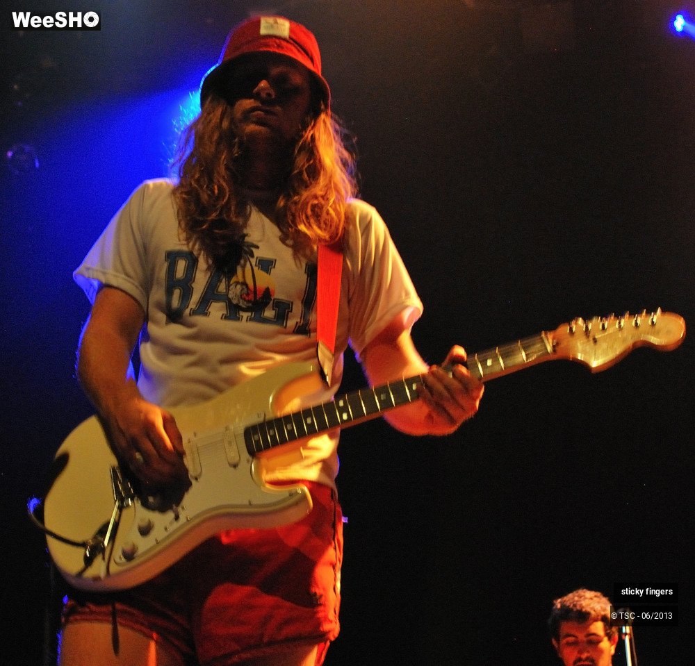 20/26 photos du spectacle Sticky Fingers