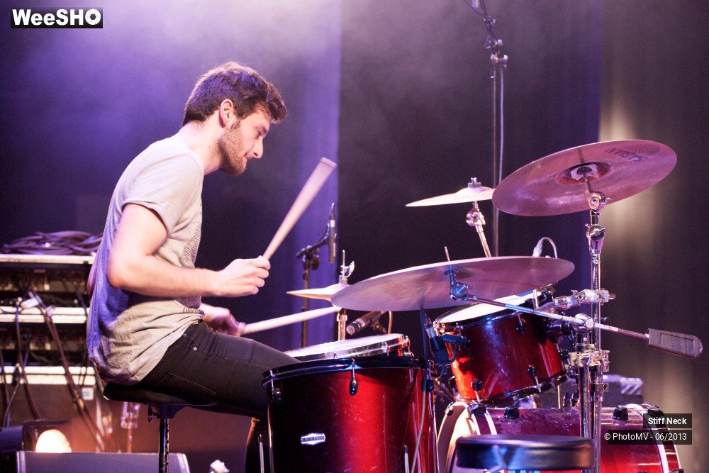 5/39 photos du spectacle Stiff Neck
