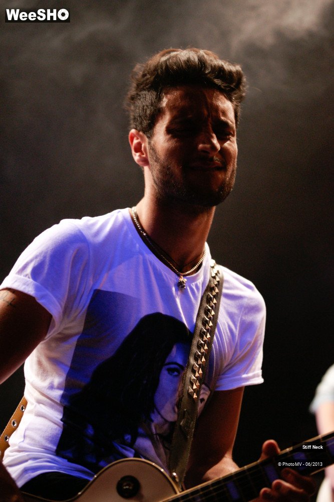 31/39 photos du spectacle Stiff Neck