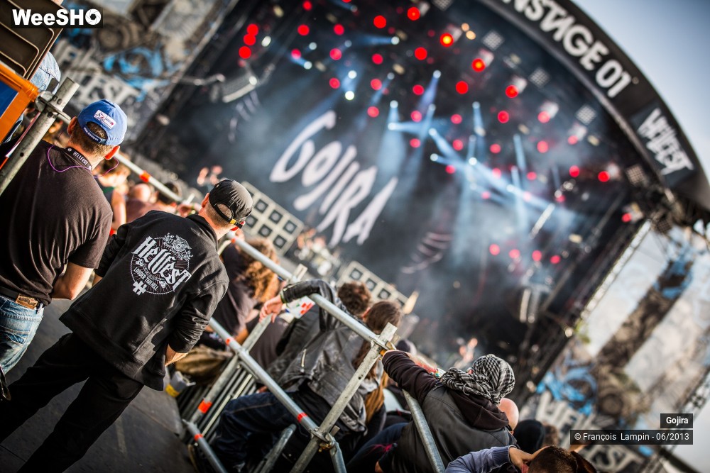 27/32 photos du spectacle Gojira
