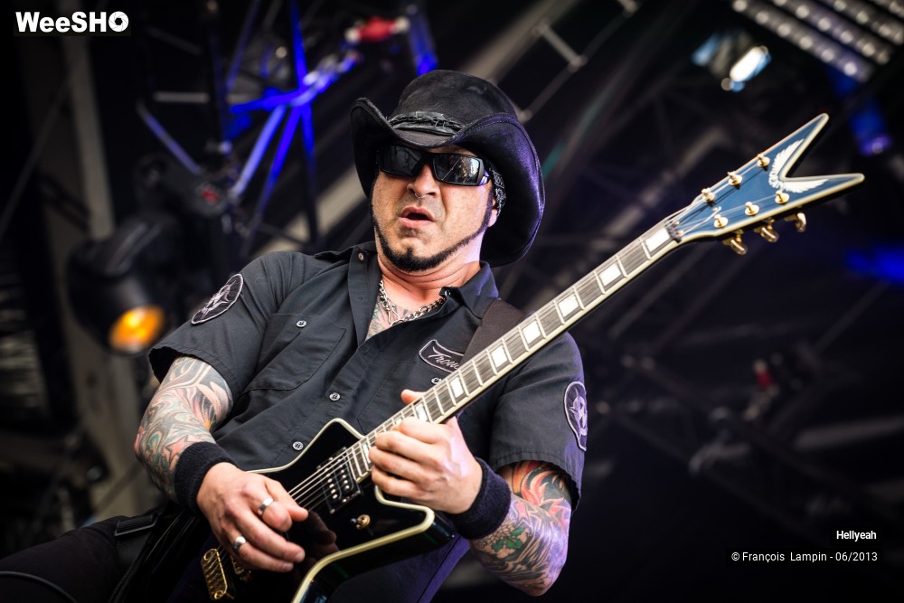5/32 photos du spectacle Hellyeah