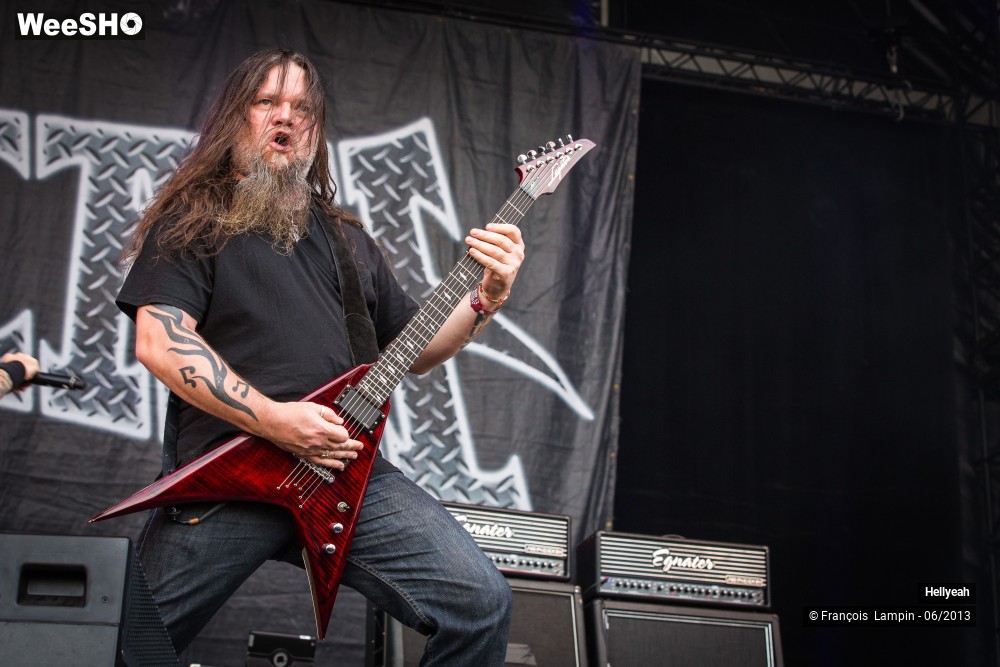 17/32 photos du spectacle Hellyeah