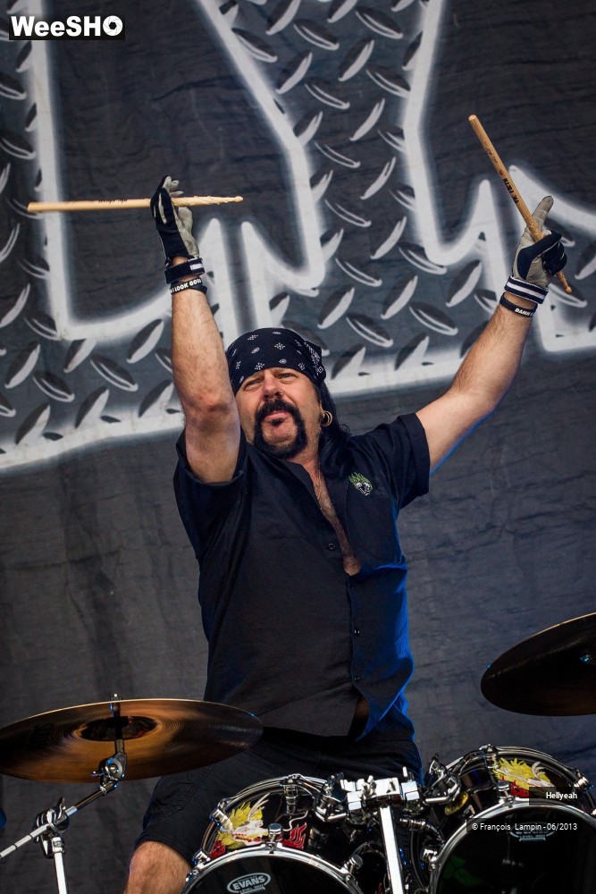 23/32 photos du spectacle Hellyeah