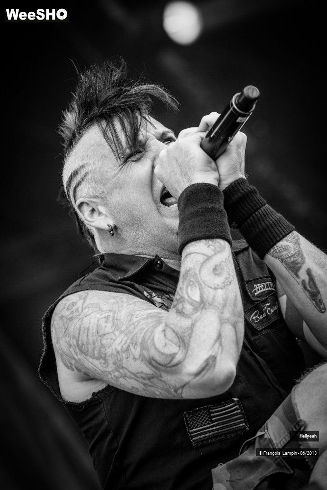 31/32 photos du spectacle Hellyeah