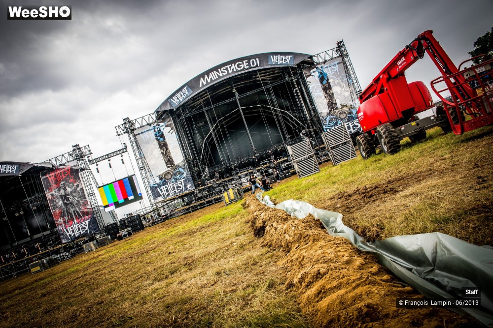 10/37 photos du spectacle Le Hellfest avant l'heure