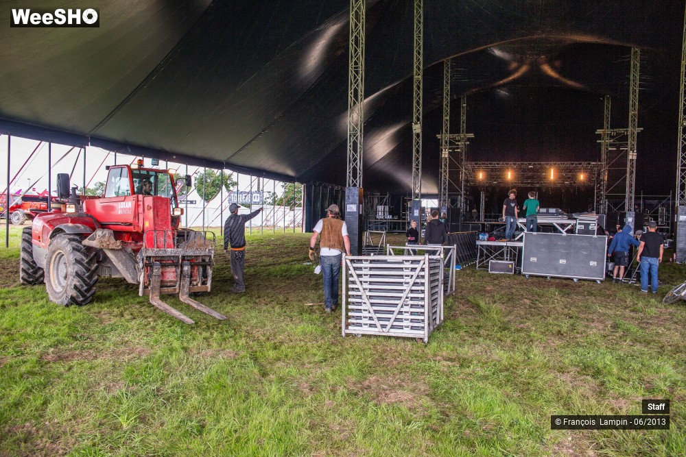 12/37 photos du spectacle Le Hellfest avant l'heure