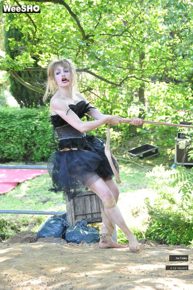 31/40 photos du spectacle La Piste aux Ordures