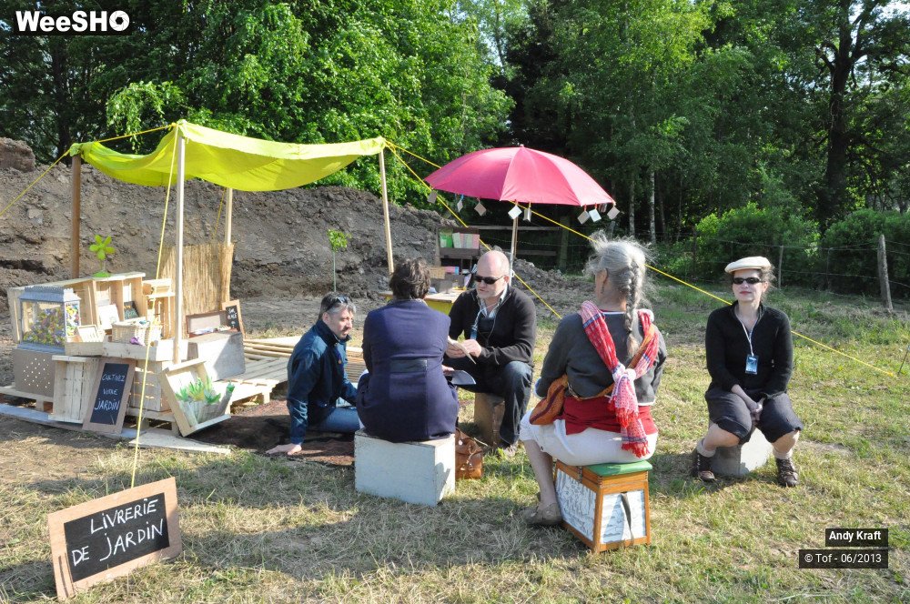 1/17 photos du spectacle La Livrerie de jardin