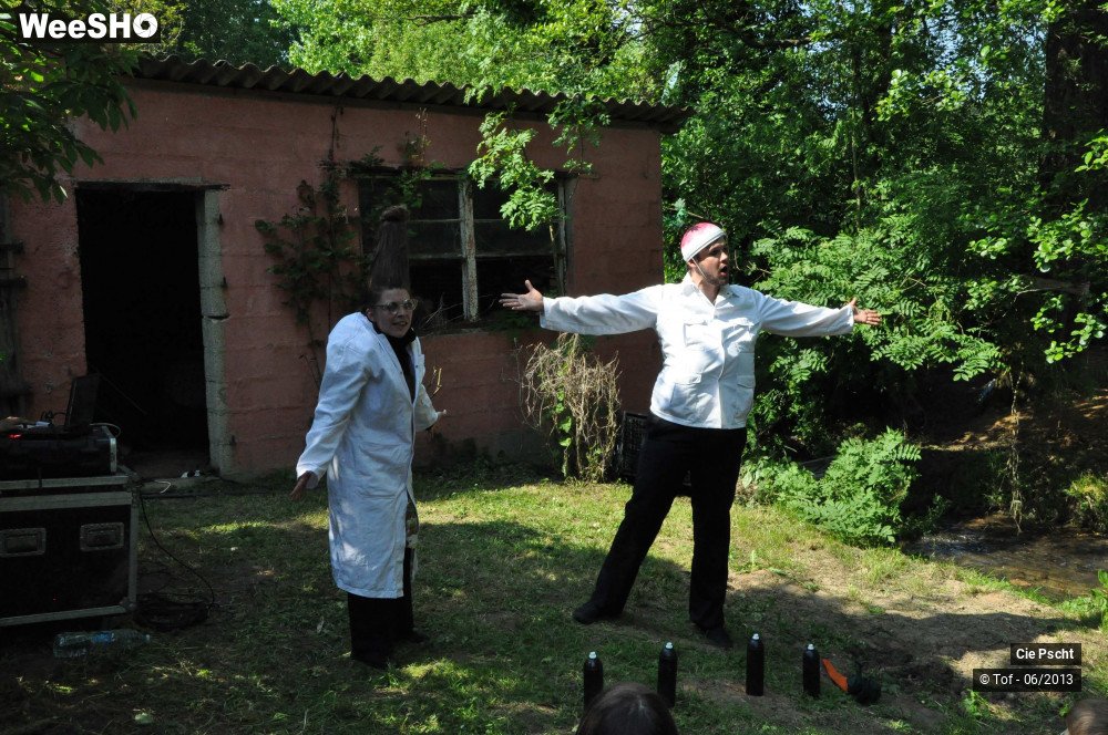 1/30 photos du spectacle Tais-toi, et mange !