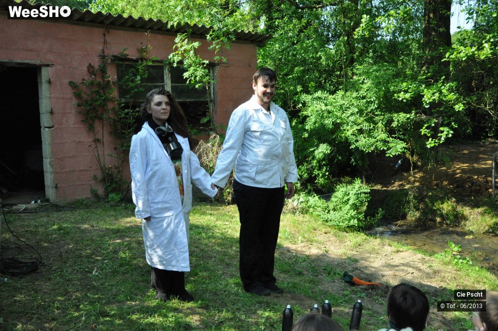 13/30 photos du spectacle Tais-toi, et mange !