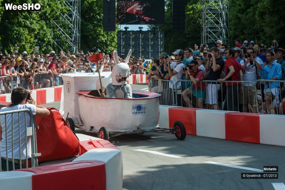 26/39 photos du spectacle Red Bull Caisse à Savon