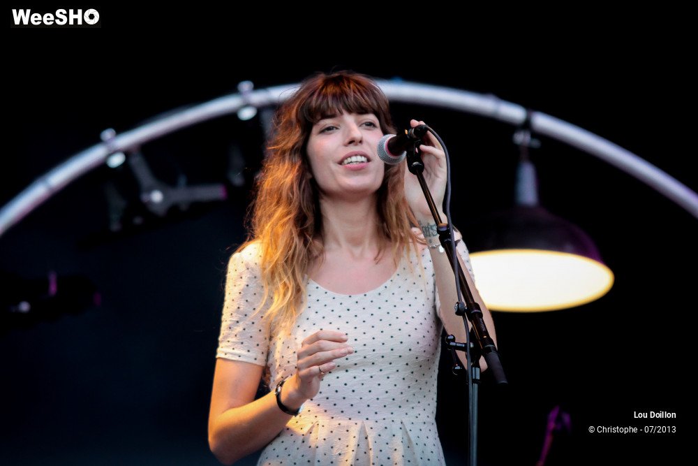 9/33 photos du spectacle Lou Doillon