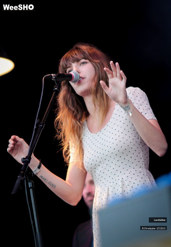22/33 photos du spectacle Lou Doillon