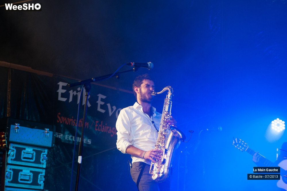 8/33 photos du spectacle La Main Gauche