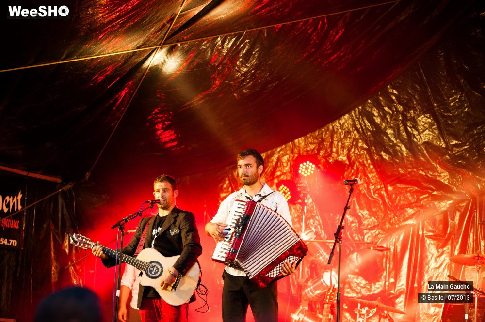 9/33 photos du spectacle La Main Gauche
