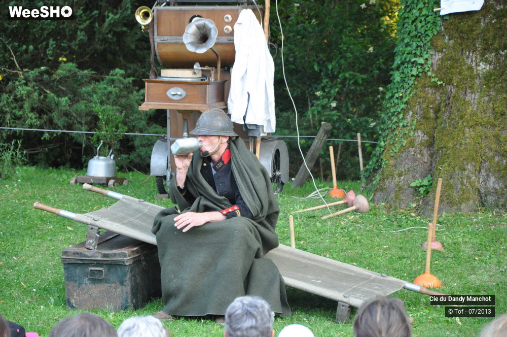 22/24 photos du spectacle Secteur Postal 212