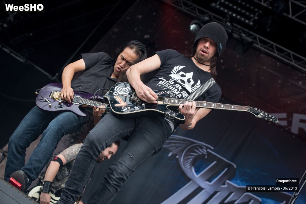 8/35 photos du spectacle DragonForce