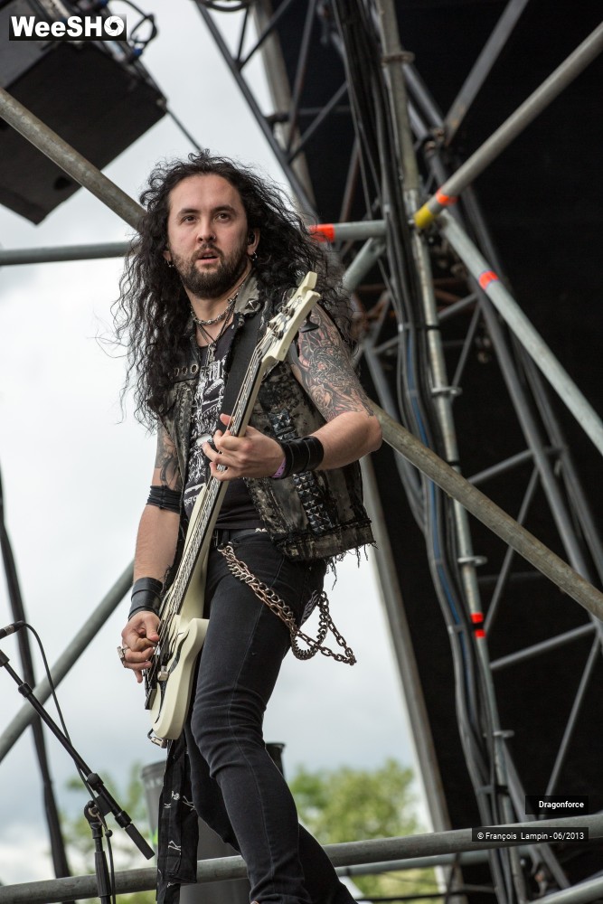10/35 photos du spectacle DragonForce