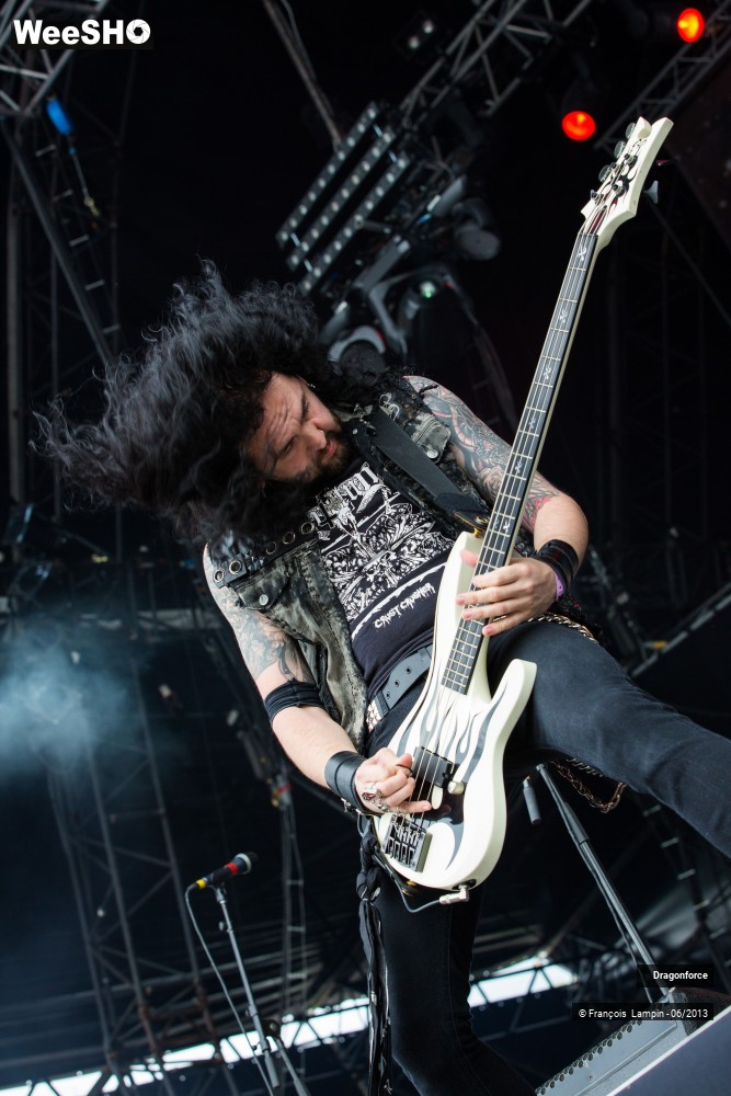 20/35 photos du spectacle DragonForce