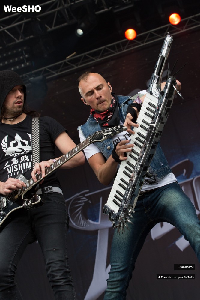 27/35 photos du spectacle DragonForce