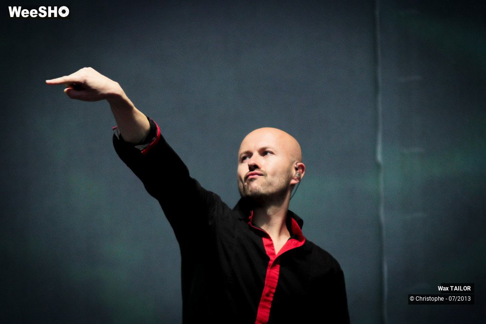 13/23 photos du spectacle Wax Tailor