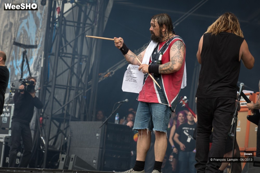 22/46 photos du spectacle Down
