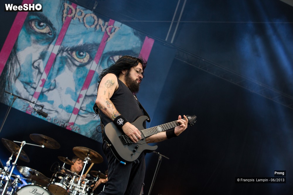 17/21 photos du spectacle Prong