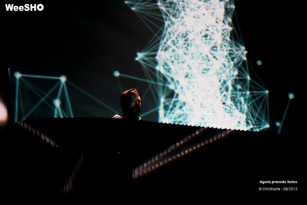 7/33 photos du spectacle Agoria presents forms