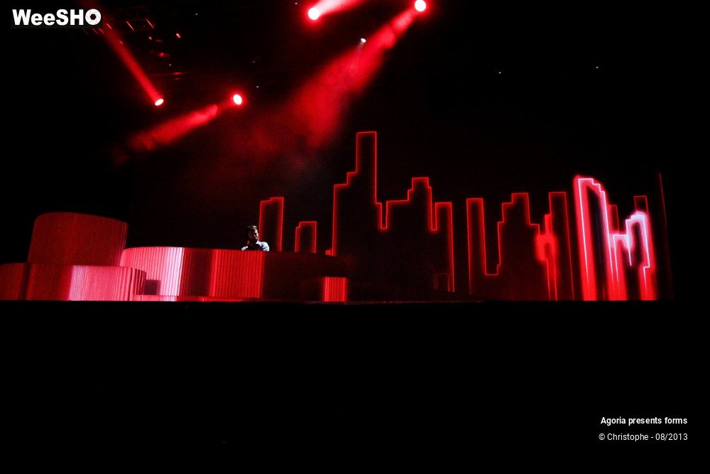 27/33 photos du spectacle Agoria presents forms