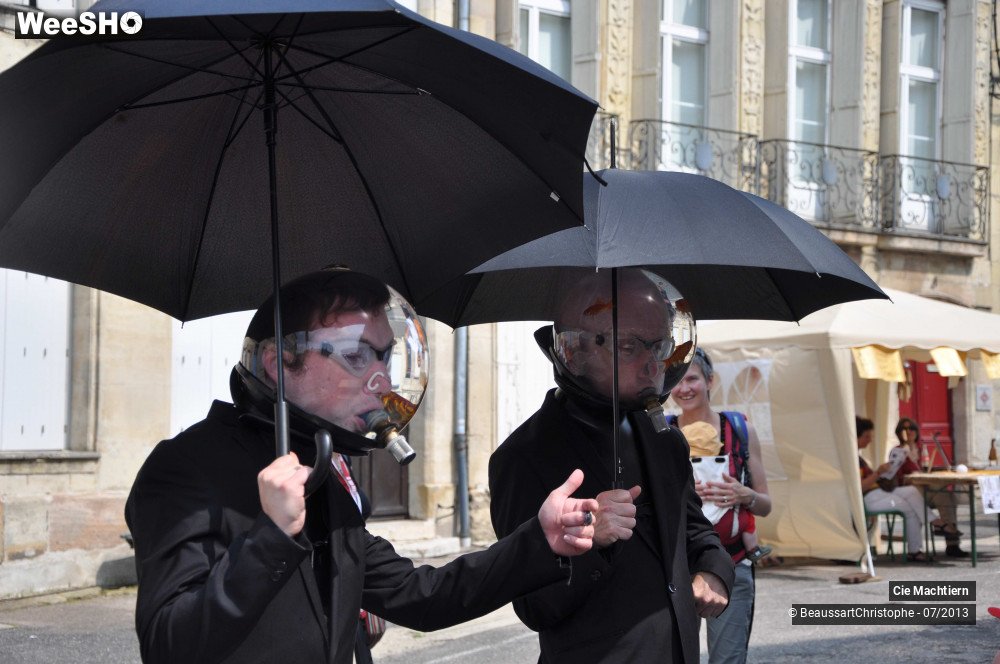 36/39 photos du spectacle Les Aquamens
