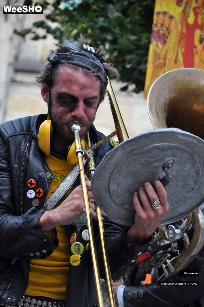 52/55 photos du spectacle Psychiatrik Fanfaroïd