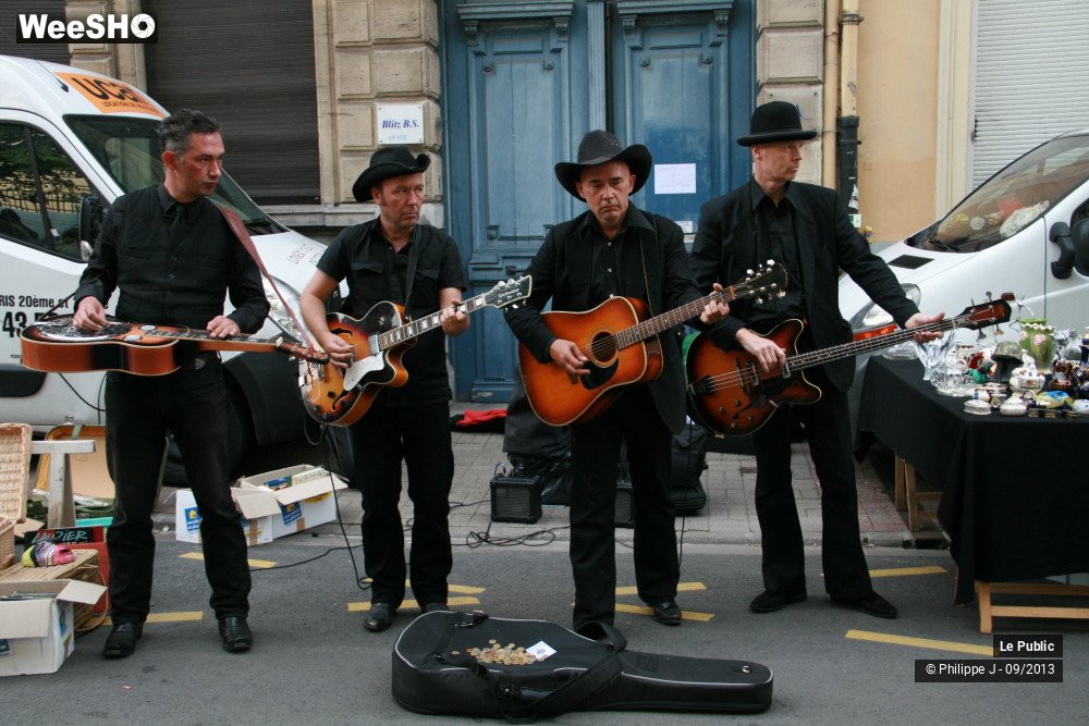 10/44 photos du spectacle Braderie 2013 Ambiance