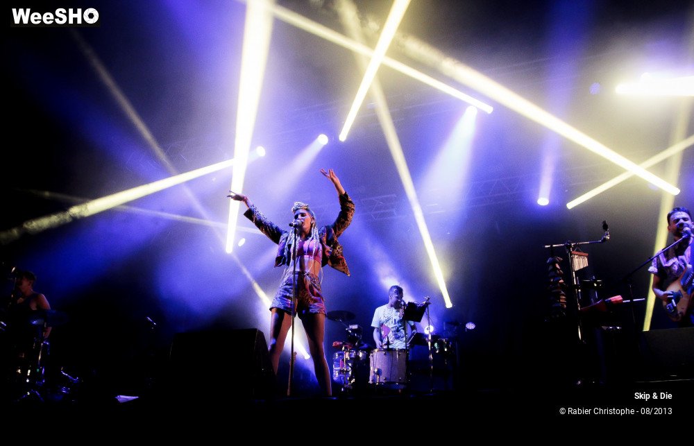 18/40 photos du spectacle Skip & Die
