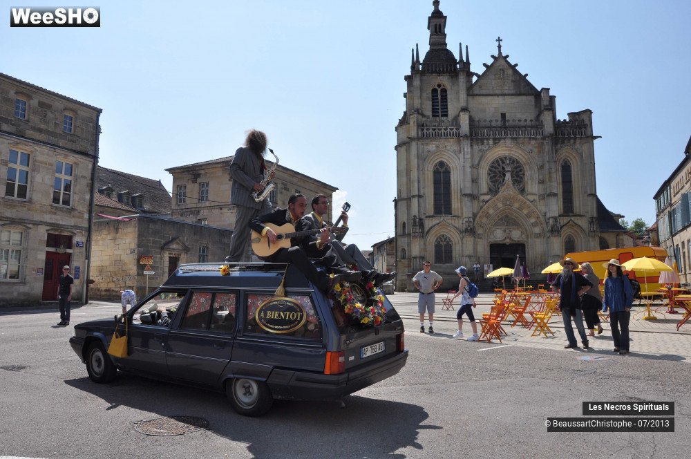 51/60 photos du spectacle Les Necro Spirituals