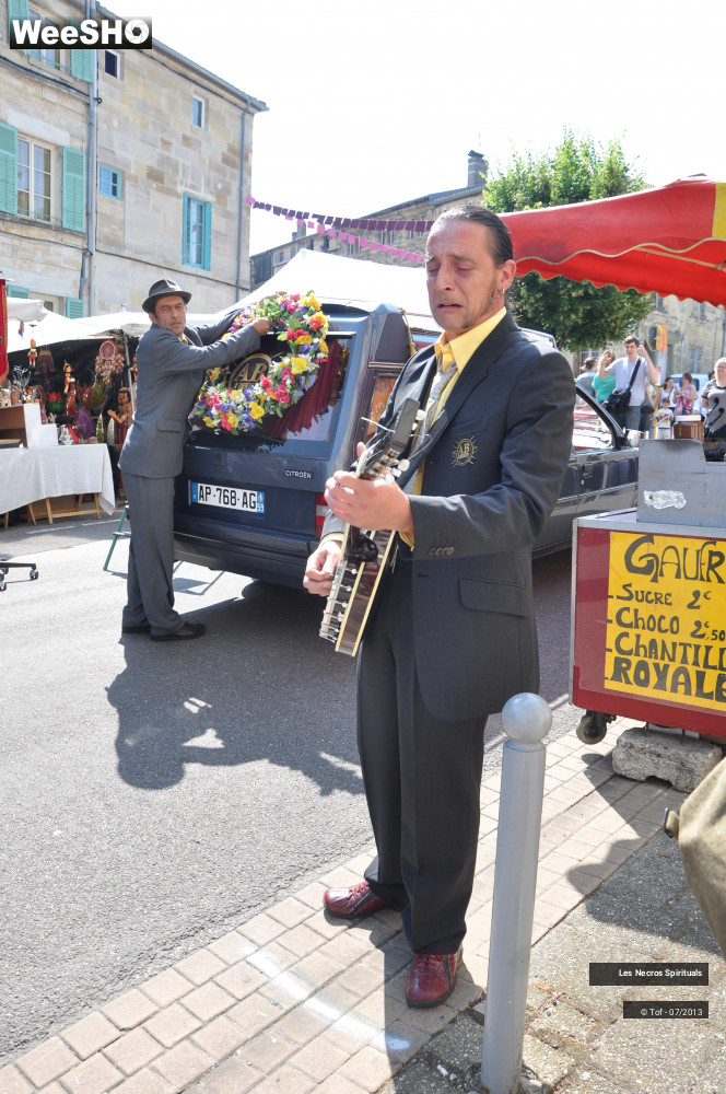 27/60 photos du spectacle Les Necro Spirituals