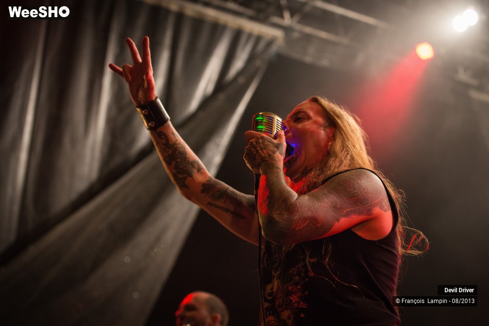 8/37 photos du spectacle DevilDriver