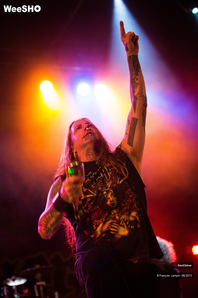 20/37 photos du spectacle DevilDriver