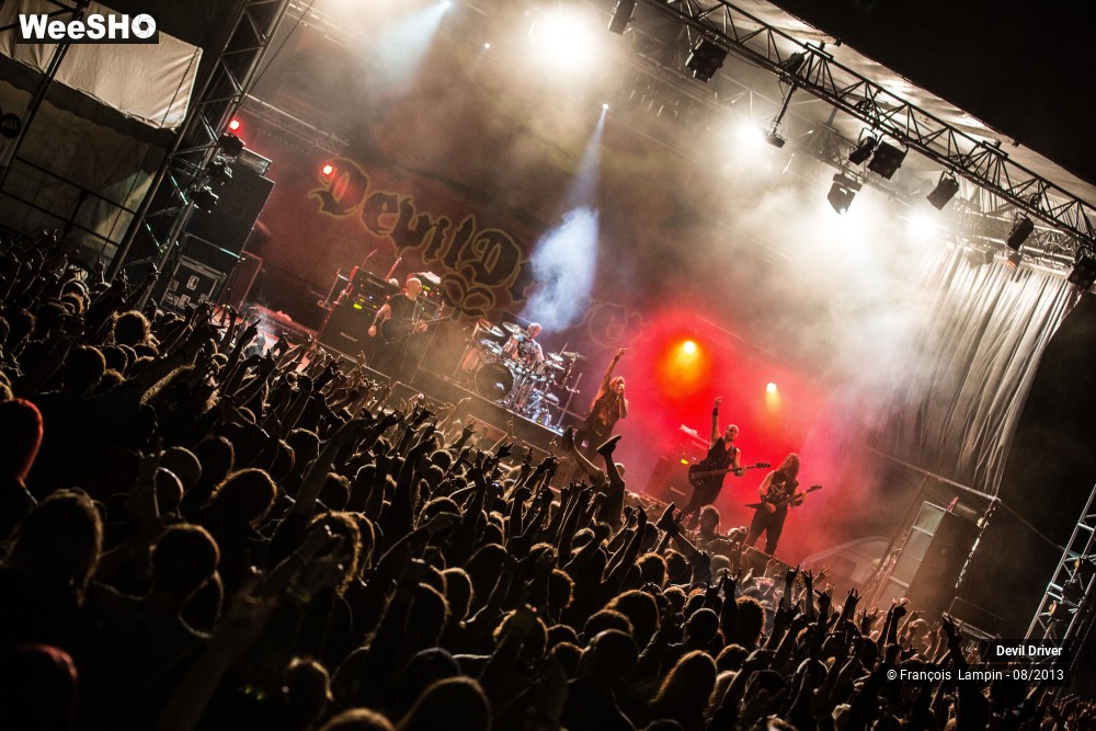 23/37 photos du spectacle DevilDriver