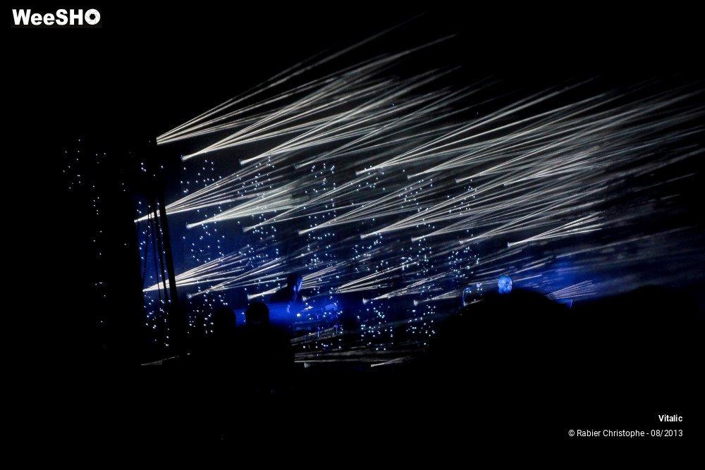 28/31 photos du spectacle Vitalic vtlzr