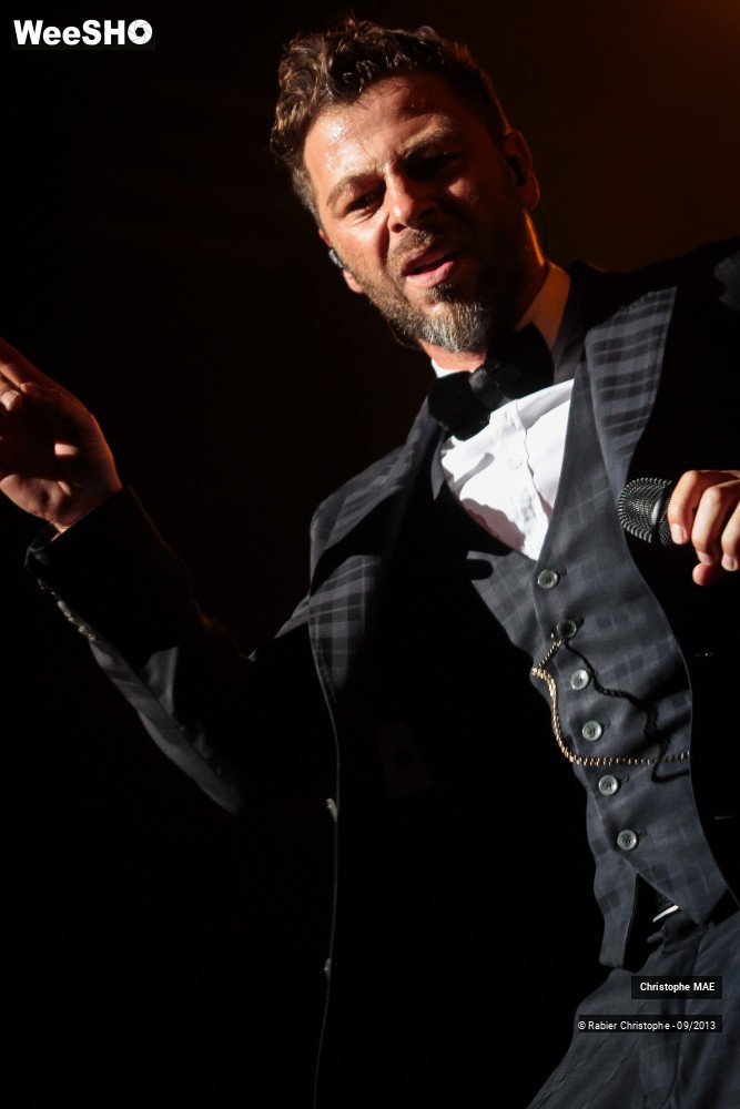 40/50 photos du spectacle Christophe Maé