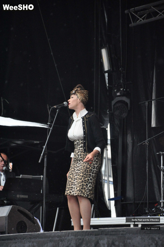 22/33 photos du spectacle Dasha Pearl and the O'Roonies