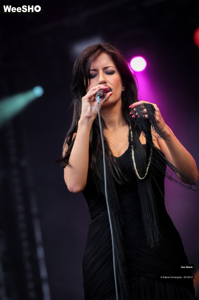 27/39 photos du spectacle Ana Moura