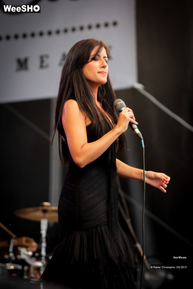 32/39 photos du spectacle Ana Moura