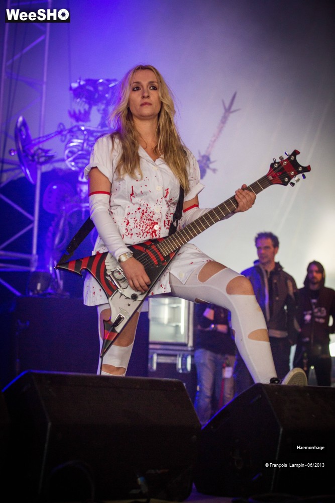 10/39 photos du spectacle Haemorrhage