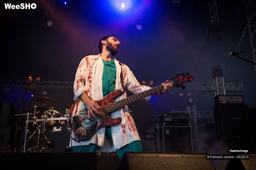 14/39 photos du spectacle Haemorrhage