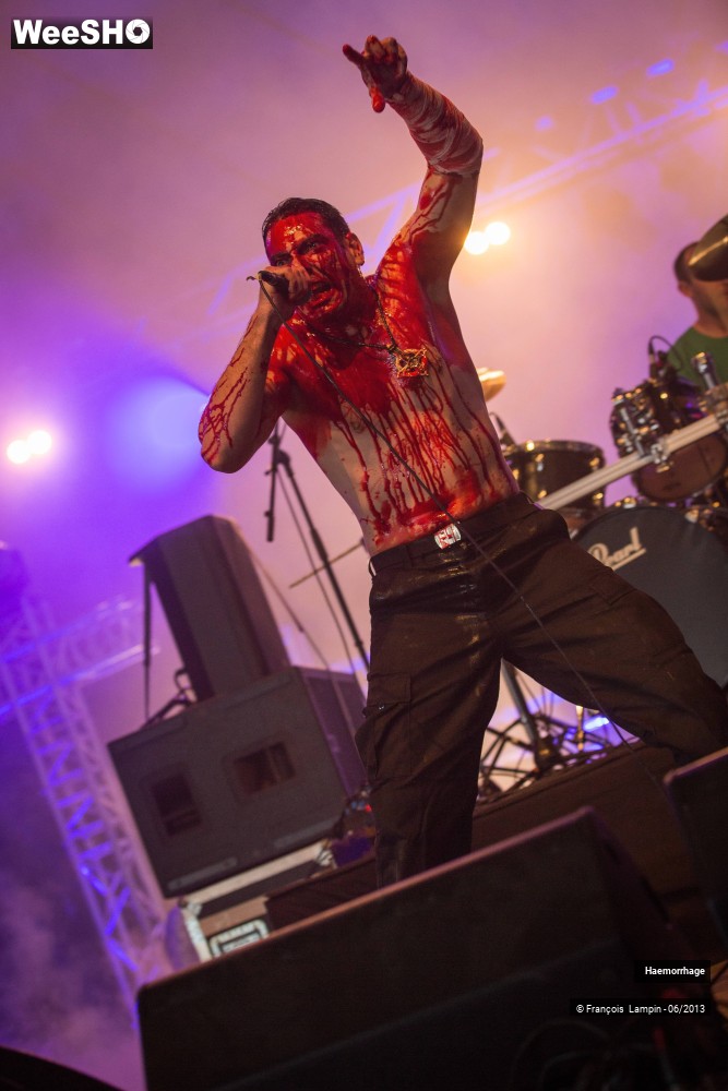 16/39 photos du spectacle Haemorrhage