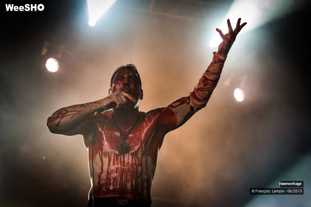 19/39 photos du spectacle Haemorrhage